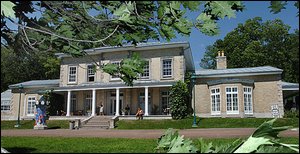 «Le domaine du chemin Saint-Louis à Sillery devient un point de service de l’École hôtelière, située, elle, près du stade municipal du parc Victoria. Photothèque Le Soleil, Jean-Marie Villeneuve.