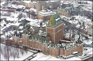 «Cette expression, c’est un peu comme de la mauvaise herbe, cela prend du temps à disparaître», a dit non sans humour l’historien de l’Assemblée nationale Gilles Gallichan à propos de l’appelation «Vieille Capitale». Le Soleil, Jean-Marie Villeneuve.