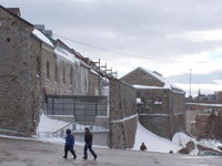 Grand format 800 X 600, Îlot des Palais, vue vers l'ouest sur la rue Saint-Nicolas, 4 mars 2006. Photo: Jean Cazes.