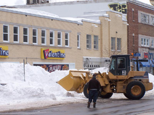 3e Avenue. Vue en direction E. Crédit photo: Jean Cazes, 15 mars 2008.