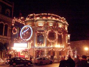 Le Capitole (place D'Youville). Photo: Jean Cazes, 11 f�vrier 2007.