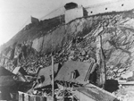 Grand format 800X600. Éboulis de 1889 à Québec. Photo: L.P. Vallée, Archives de la Ville de Québec. Tirée de Notions de géologie (Bruno Landry et Michel Mercier, Modulo Éd., 1983.)