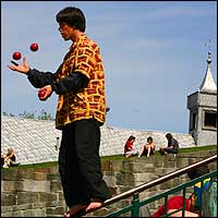 Le jongleur du Carré d'Youville